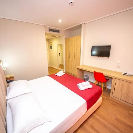 Class Отель Ксамил