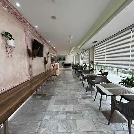 Class Hotel 4*