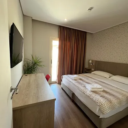 Class Hotel 4*
