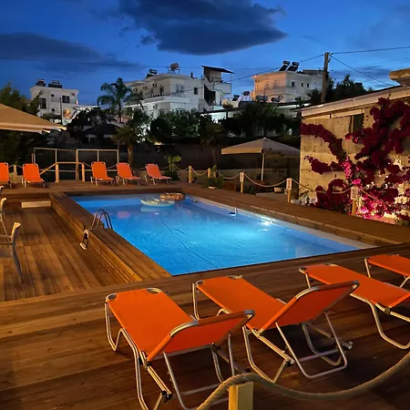 Class Hotel Ksamil