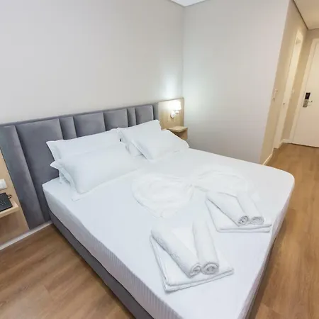 Class Szálloda Ksamil